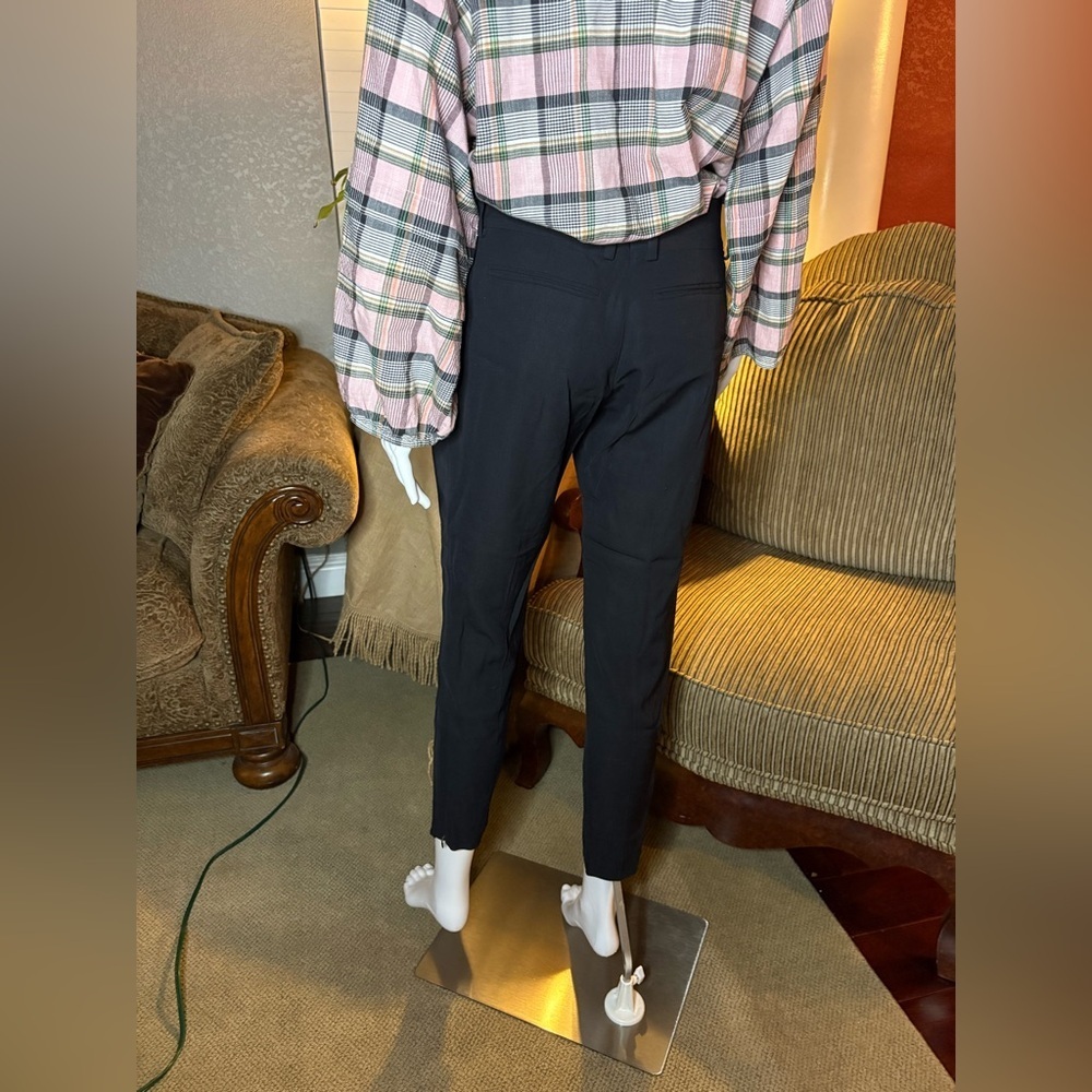 Celine- Black Ankle Zip Pants. Size 36 or US 4 - Picture 2 of 8